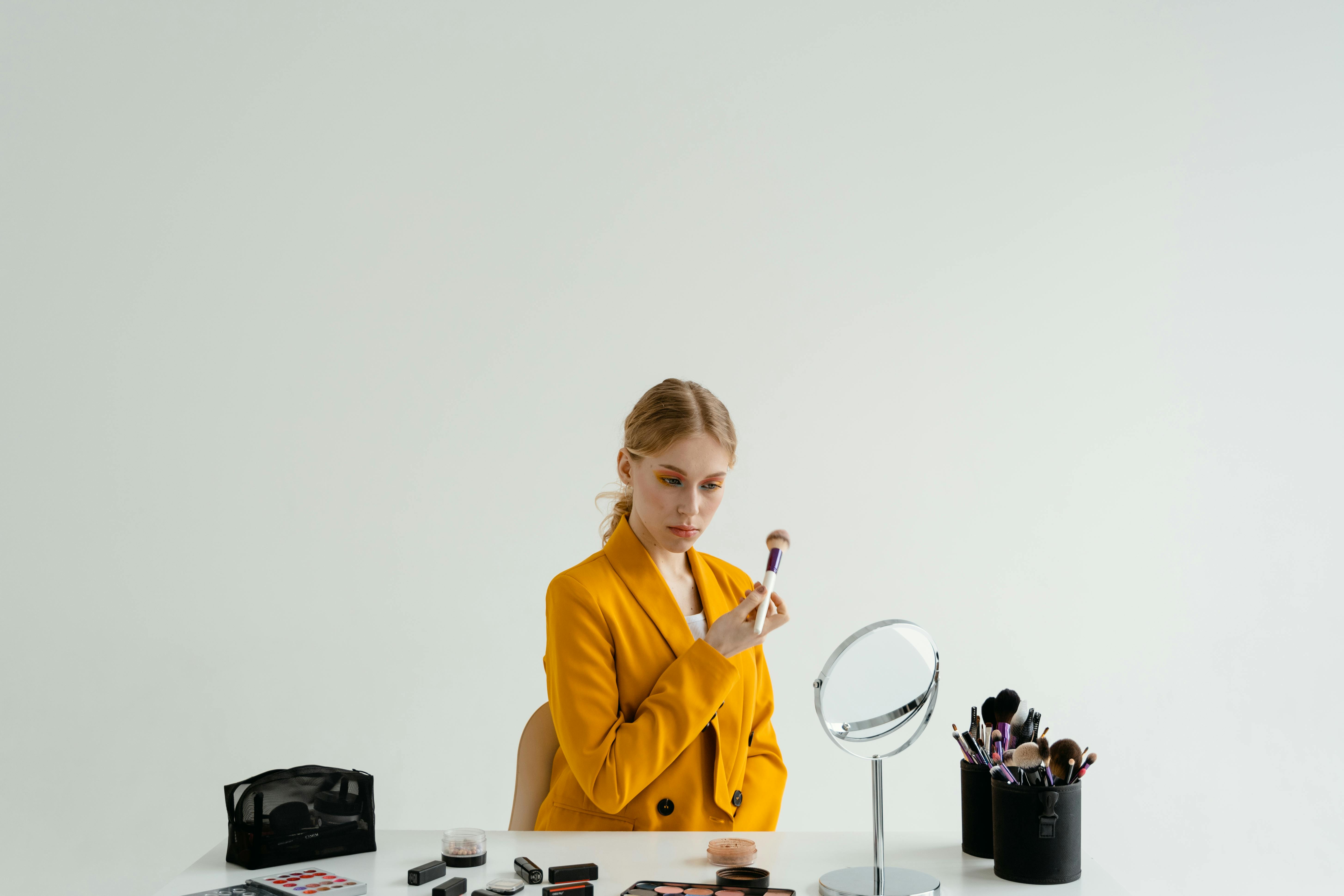 同类封面:MART Production 封面图